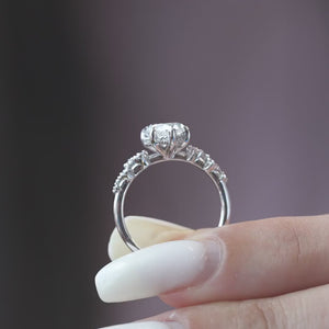 The Mia - Engagement Ring Made in White Gold