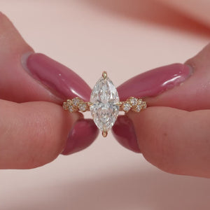 The Mia - Engagement Ring Made in Yellow Gold