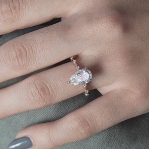 The Hidden Halo Penelope - Engagement Ring Made in Rose Gold