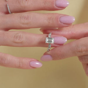 The Robin - Engagement Ring Made in White Gold