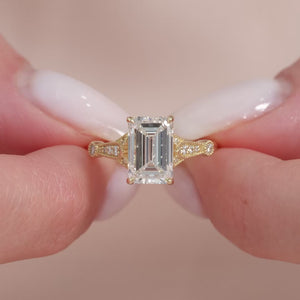 The Stephanie - Engagement Ring Made in Yellow Gold