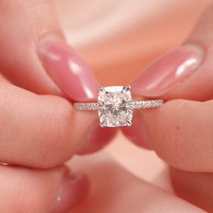 The Pave Ashley - Engagement Ring Made in White Gold