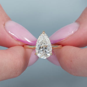 The Ellie - Engagement Ring Made in Yellow Gold