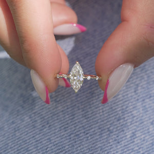 The Hidden Halo Penelope - Engagement Ring Made in Yellow Gold