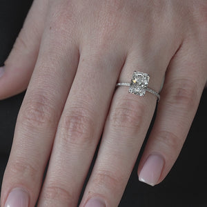 The Pave Nelly - Engagement Ring Made in White Gold