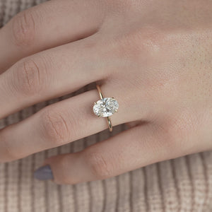The Alex - Engagement Ring Made in Yellow Gold