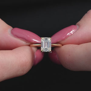 The Maia - Engagement Ring Made in Yellow Gold
