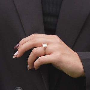 The Kamellie - Engagement Ring Made in Rose Gold