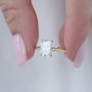 The Katelyn - Engagement Ring Made in Yellow Gold