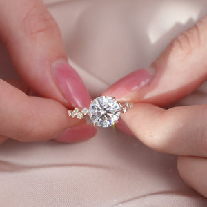 The Mia - Engagement Ring Made in Rose Gold