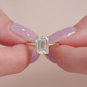 The Sarah - Engagement Ring Made in Yellow Gold