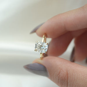 The Nelly - Engagement Ring Made in Yellow Gold