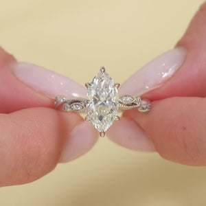 The Robin - Engagement Ring Made in White Gold