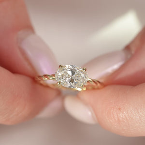 The Alice - Engagement Ring Made in Yellow Gold