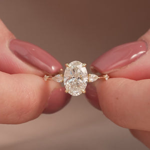 The Naomi - Engagement Ring Made in Yellow Gold