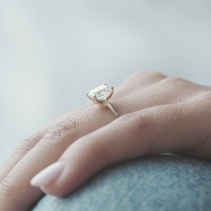 The Ashley - Engagement Ring Made in Yellow Gold