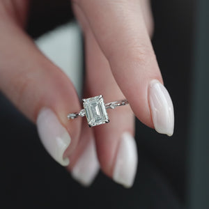 The Hidden Halo Penelope - Engagement Ring Made in White Gold