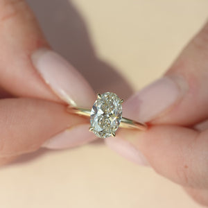 The Kamellie - Engagement Ring Made in Yellow Gold