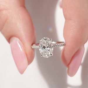 The Pave Margot - Engagement Ring Made in White Gold