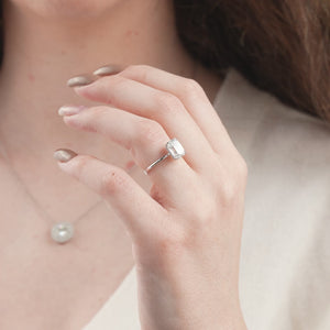 The Alex - Engagement Ring Made in White Gold