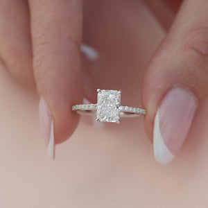 The Pave Ashley - Engagement Ring Made in White Gold