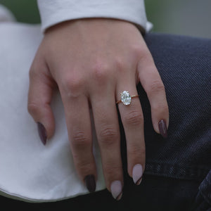 The Maia - Engagement Ring Made in Yellow Gold