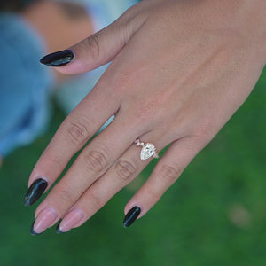 The Mia - Engagement Ring Made in Rose Gold