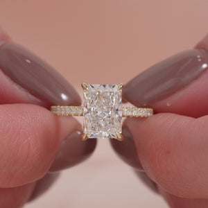 The Pave Kamellie - Engagement Ring Made in Yellow Gold