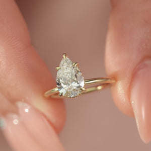 The Sarah - Engagement Ring Made in Yellow Gold