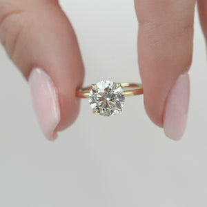 The Lily - Engagement Ring Made in Yellow Gold